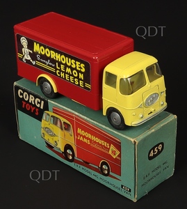 Corgi toys 459 moorhouses van zz645