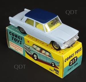 Corgi toys 217 fiat 1800 m246