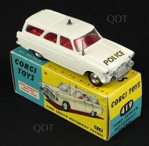 Corgi 419 ford zephyr motorway patrol m278