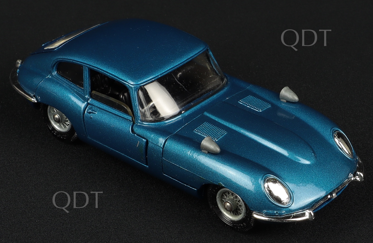 Corgy Toys Jaguar Type E pour collection - Collection