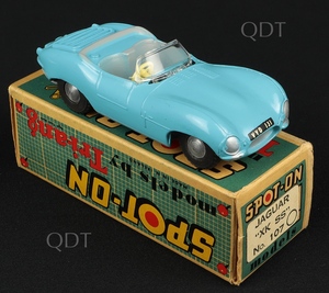 Spot on models 107 jaguar xk ss aa180