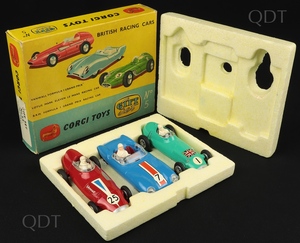 Corgi gift set 53 racing cars aa634