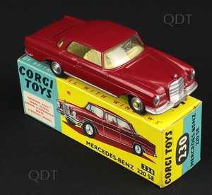 Corgi toys 230 mercedes benz 220 se coupe aa896