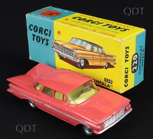 Corgi 220 chevrolet impala m318