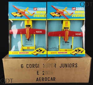 Trade pack corgi super juniors e2009 james bond aerocar dd358 front
