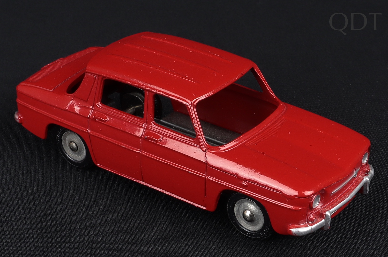 Dinky Toys Junior n° 103 Renault R8 peu fréquent en boîte 1/43
