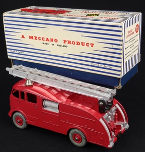 Dinky supertoys 955 fire engine ee559 back