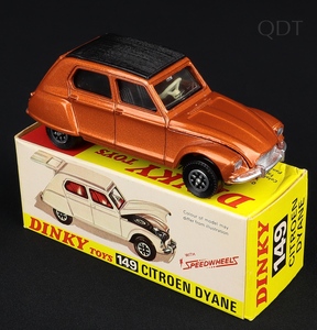 Dinky toys 149 citroen dyane ee637 front