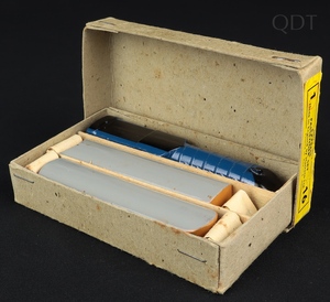 Dinky gift set 16 express passenger ee694 front