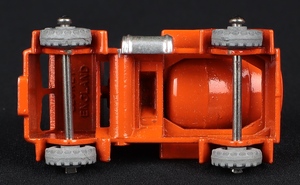 Matchbox models 26a erf cement mixer lorry ee710 base