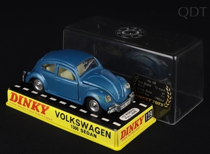 Dinky toys 129 volkswagen 1300 sedan ff126 front