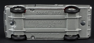 Corgi toys 320 mustang ff402 base