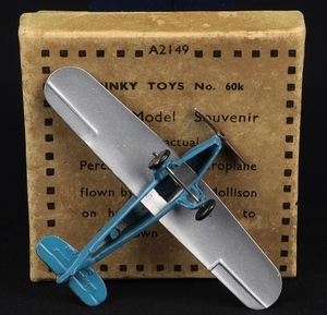 Dinky toys 60k percival gull aeroplane gg271 base