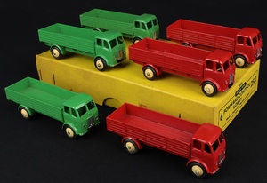 Trade box  dinky 25r forward control lorry gg537 box