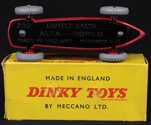 Dinky toys 232 alfa romeo racing car hh269 base