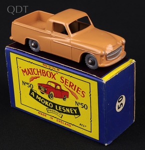 Matchbox 50 commer pick up jj259 front