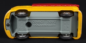 Corgi toys 431 volkswagen pick up jj409 base