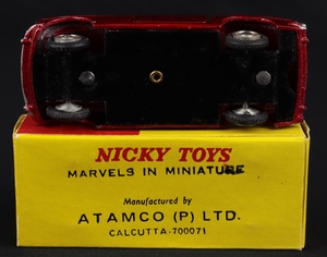 Nicky dinky toys 113 mgb sports jj685 base