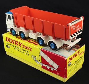 Dinky toys 925 leyland dump truck jj701 back