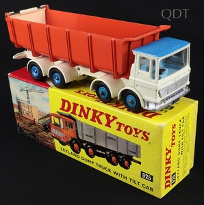 Dinky toys 925 leyland dump truck jj701 front