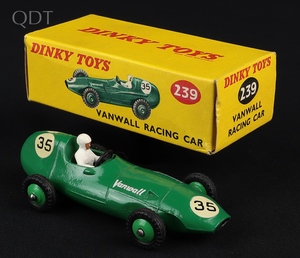 Dinky toys 239 vanwall racing car jj694 front