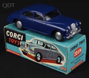 Corgi toys 205m riley pathfinder jj715 front