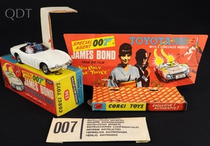 Corgi toys 336 james bond toyota jj789 front