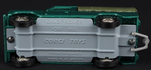 Corgi toys 438 landrover jj953 base