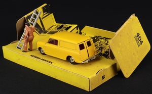 Spot on models 404 morris minivan kk13 back