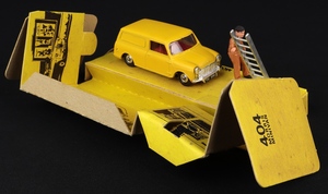 Spot on models 404 morris minivan kk13 car