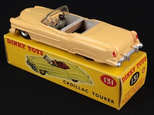 Dinky toys 131 cadillac tourer kk28 back