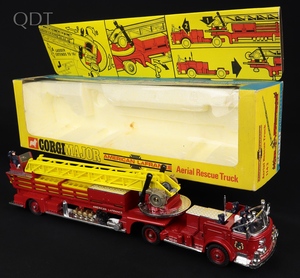 Corgi major 1143 american la france aerial rescue truck kk37 front