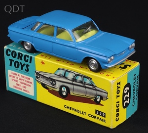 Corgi tys 229 chevrolet corvair kk38 front