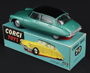Corgi toys 210 citroen ds19 kk91 back