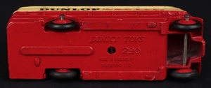 Dinky toys 290 double deck bus dunlop k111 base