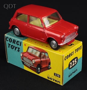 Corgi toys 225 austin seven kk141 front