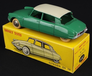 French dinky toys 24c citroen ds19 back