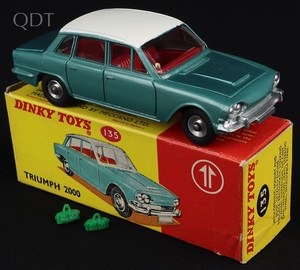 Dinky toys 135 triumph 2000 kk149 front