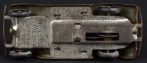 Tri ang minic ford saloon kk172 base