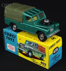 Corgi toys 438 landrover kk299 front