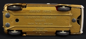 Corgi toys 231 triumph herald kk357 base