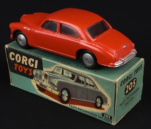 Corgi toys 205 riley pathfinder saloon kk358 back