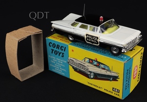 Corgi toys 481 chevrolet police car kk363 front