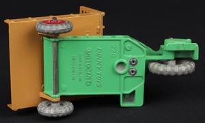 Dinky toys 342 motocart kk490 base