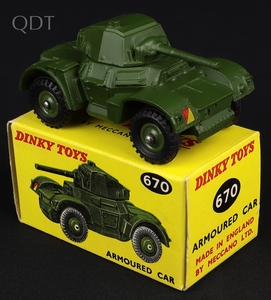 Dinky toys 670 armoured car kk520 front