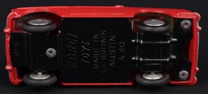 Corgi toys 216 austin a40 saloon kk533 base