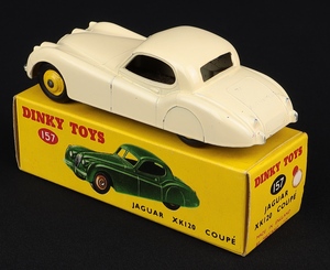 Dinky toys 157 jaguar xk120 coupe kk587 back