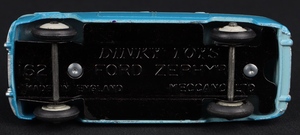 Dinky toys 162 ford zephyr saloon kk664 base