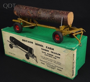 Britains models 129f timber trailer with log kk669 front