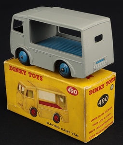 Dinky toys 490 express dairy van kk689 back kk689 